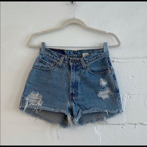 Vintage Levi’s shorts